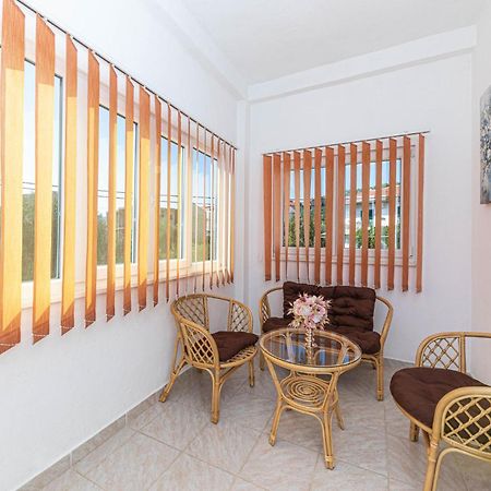 Gorgeous Apartment In Marina With Wifi Exteriör bild