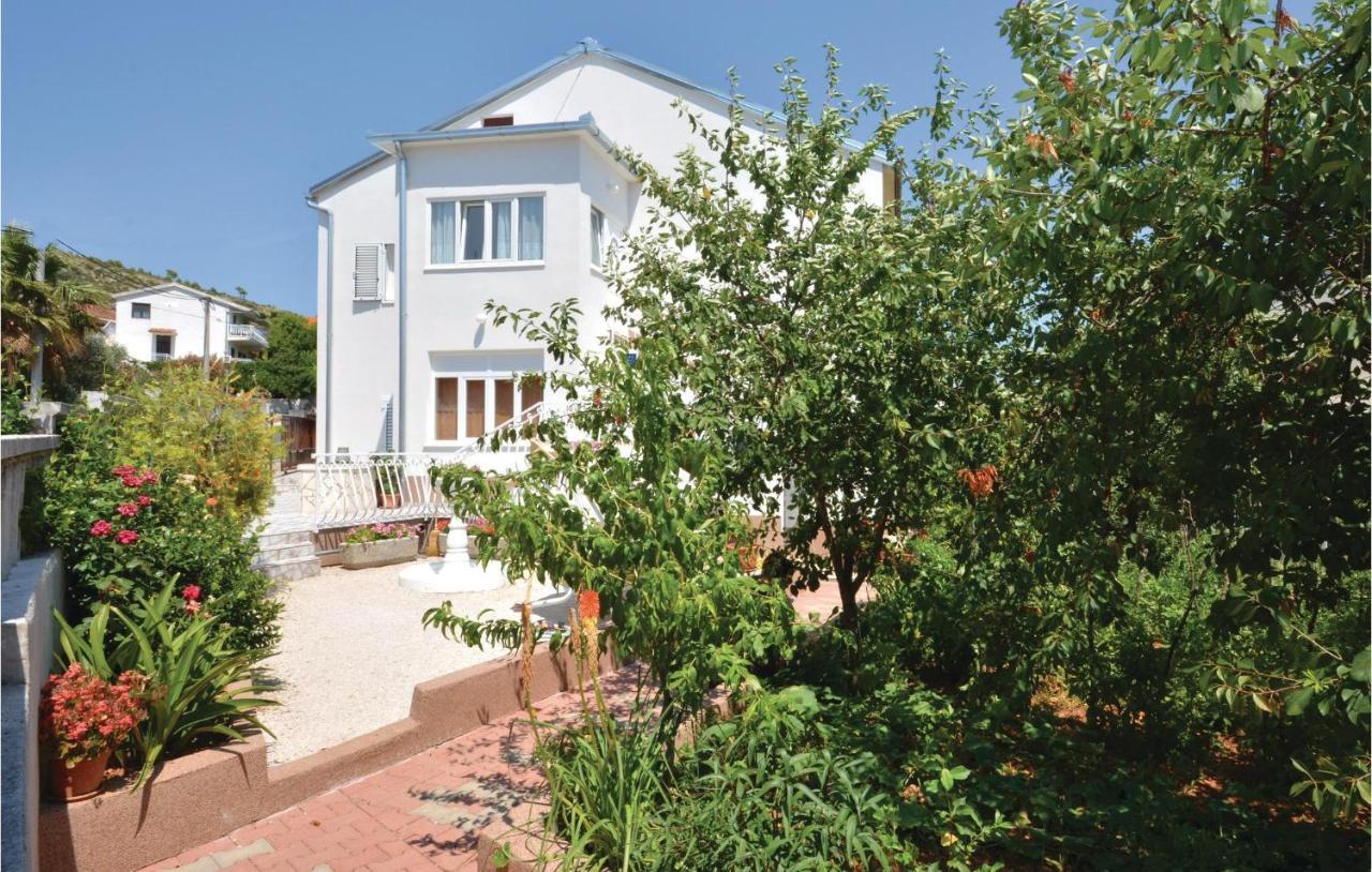 Gorgeous Apartment In Marina With Wifi Exteriör bild